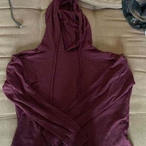 DIP Maroon crop top hoodie